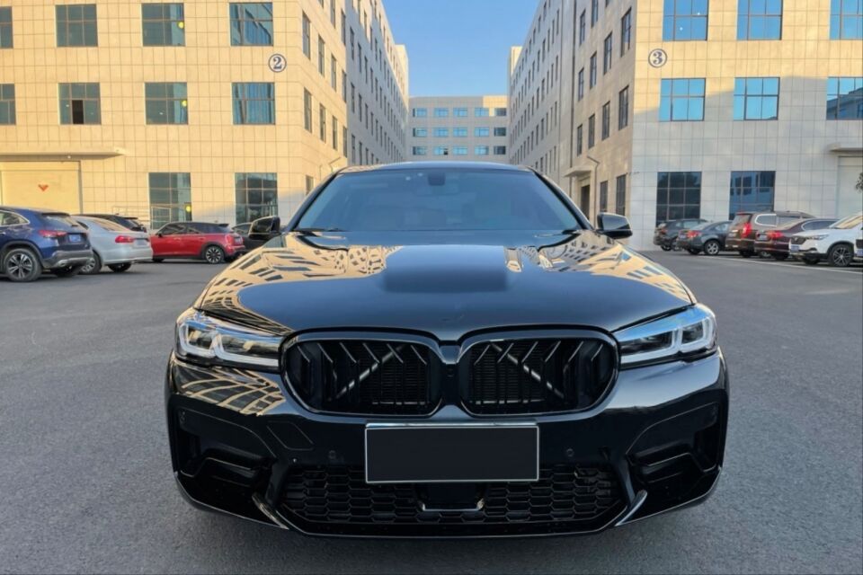 BMW 5 Serisi F10 G30 M5 CS Facelift Body Kit (2010-2017)
