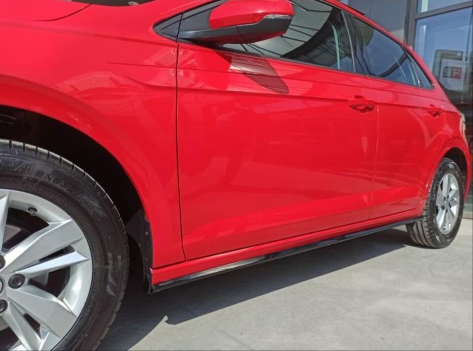Volkswagen Polo Mk6 (18+) R-Line Yan Marşpiyel Seti (Boyasız)