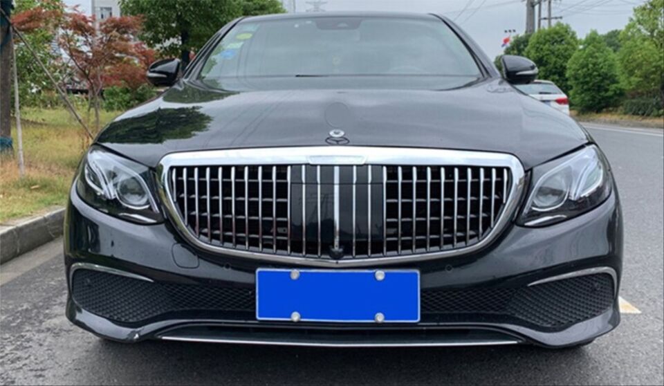 Mercedes E Serisi W213 Exclusive Maybach Ön Panjur Krom