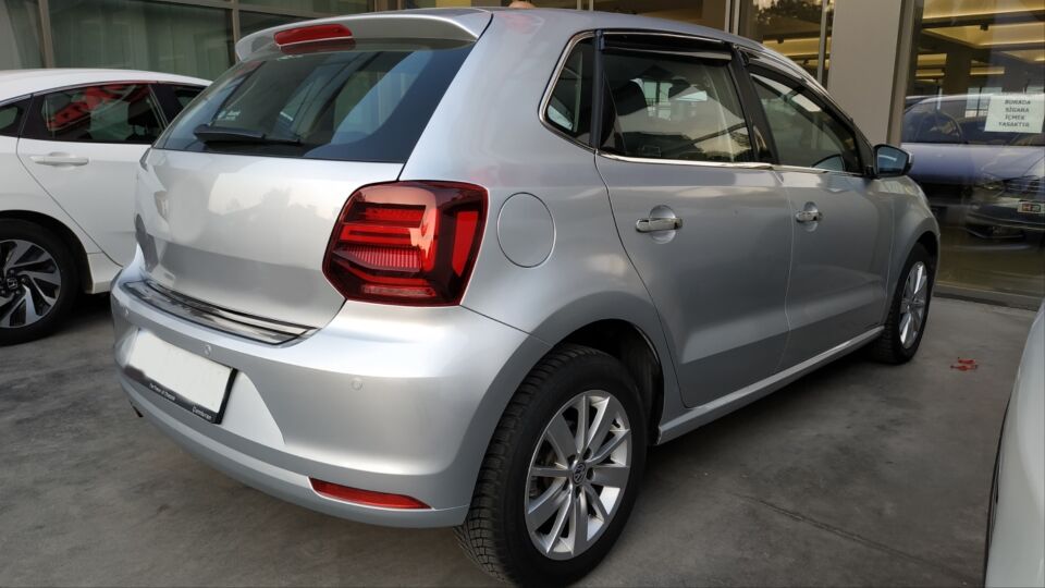 Volkswagen Polo 6R/6C Q2 Dinamik Sinyalli Kırmızı LED Stop Takımı