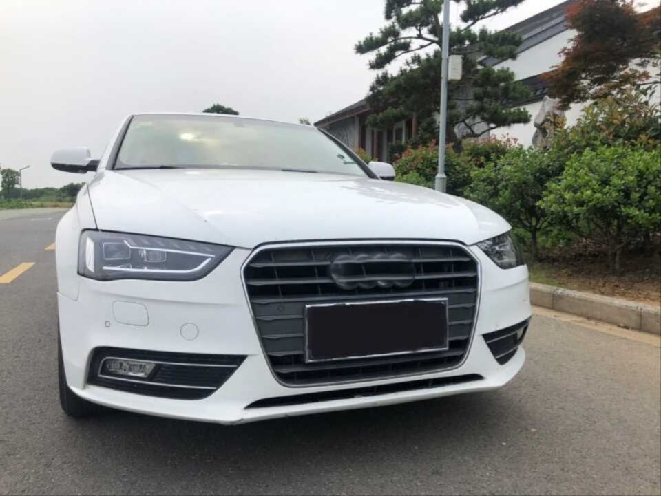 Audi A4 B8.5 için Yeni Kasa LED Far Seti (Xenon Uyumlu)