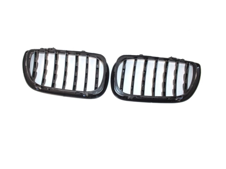BMW 3 Serisi E46 Diamond Panjur/Böbrek Piano Black Çerçeve