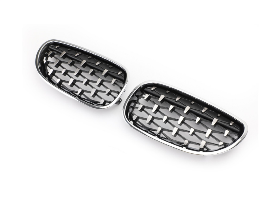 BMW 5 Serisi E60 Diamond Panjur (Böbrek) Krom Çerçeve (2004-2009)