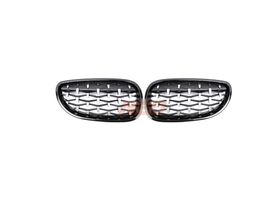 BMW 5 Serisi E60 Diamond Panjur / Böbrek Piano Black Çerçeve