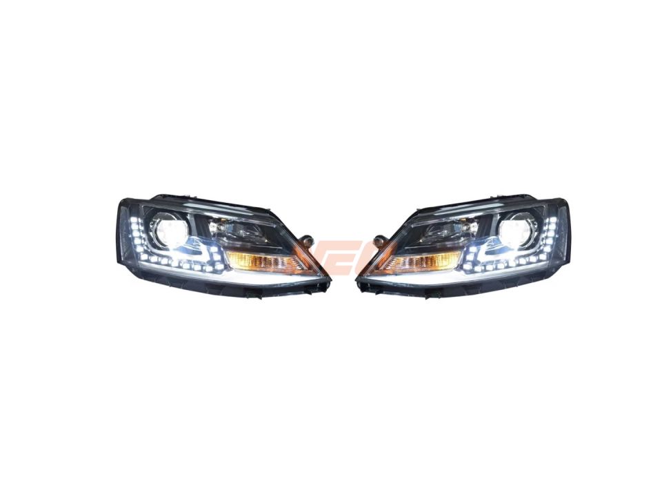 JETTA 2011-2018 IÇIN UYUMLU HIGHLINE LED FAR (Halojen Far İçin)