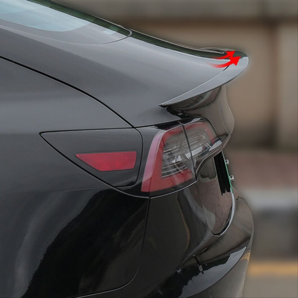 Tesla Model Y Performance Bagaj Spoyleri Piano Black
