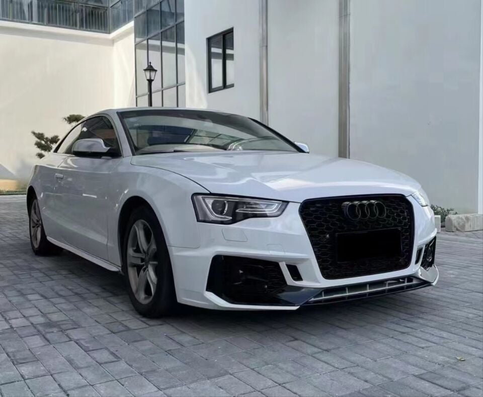 Audi A5 B8.5 Facelift için Yeni Kasa RS5 Ön Dönüşüm Kiti