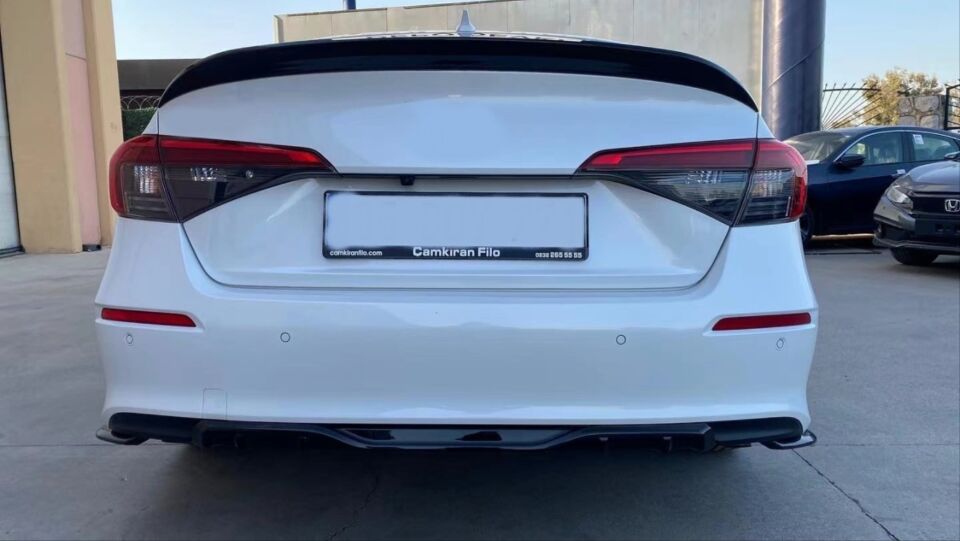 Honda Civic FE1 Sedan Aero Bagaj Spoyleri Piano Black