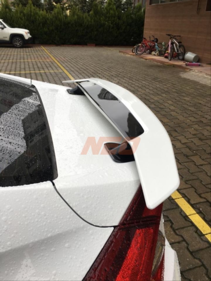 CIVIC FC5 2016-2020 IÇIN UYUMLU SPOILER SI MODEL REFLEKTORLU (KIRLANGIC)  (BOYASIZ)