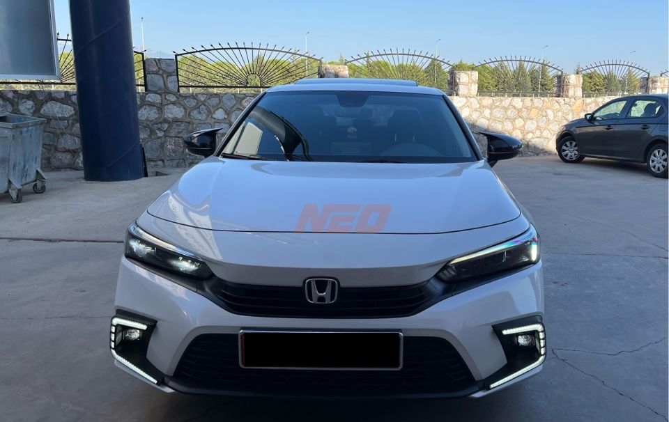 CIVIC FE 2022+ YARASA AYNA KAPAGI-PIANO BLACK