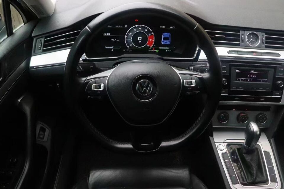VW Passat B8 Hayalet Ekran Dijital Gösterge Paneli