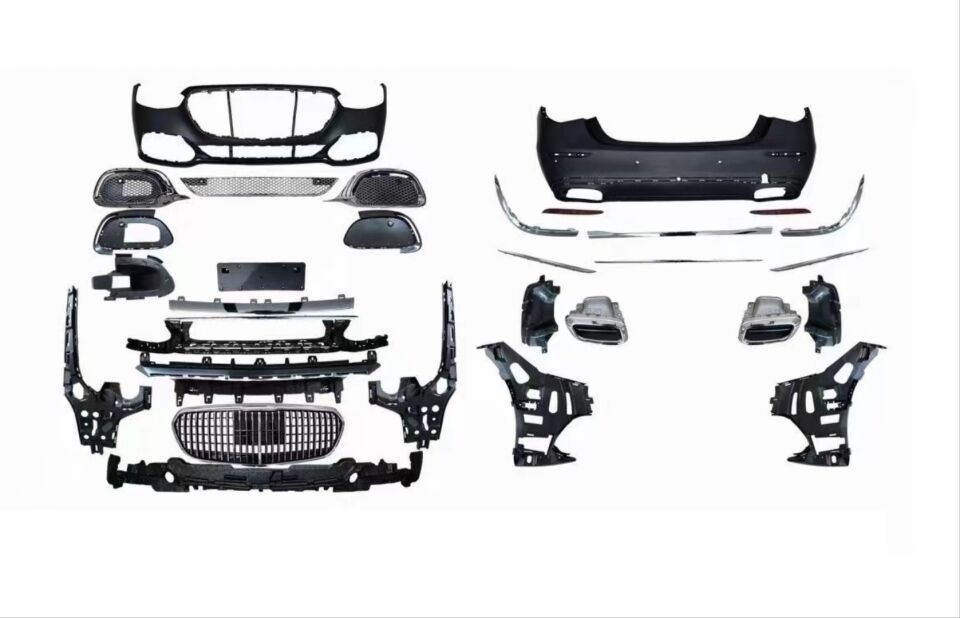 Mercedes S Serisi W223 (21+) için Maybach Body Kit Seti