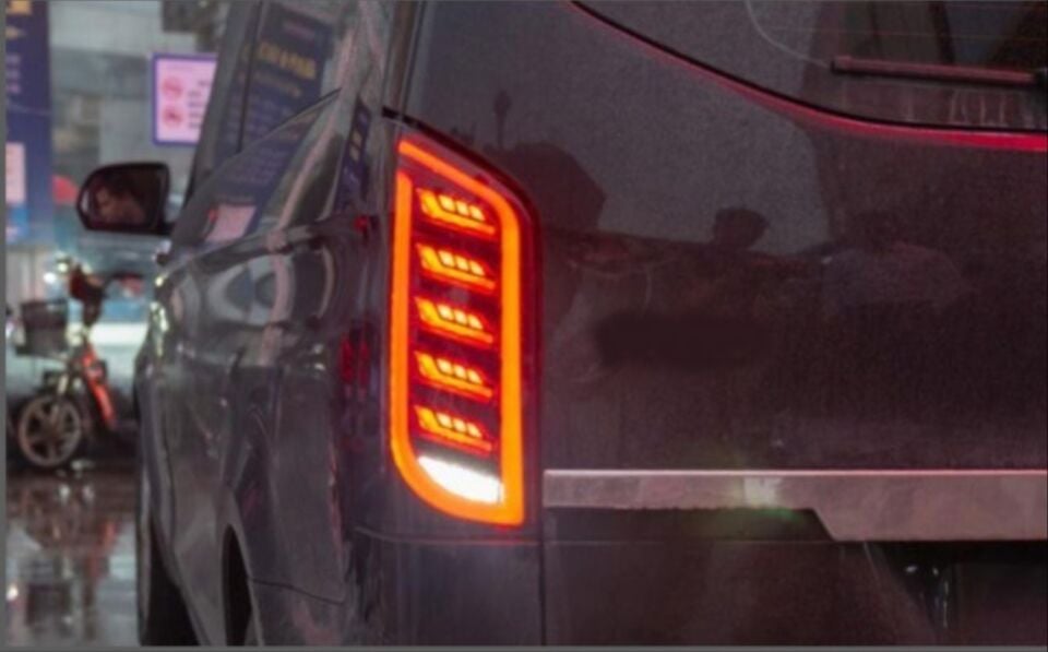 Mercedes Vito W447 Modern Line LED Stop Takımı Kırmızı 2015-2019