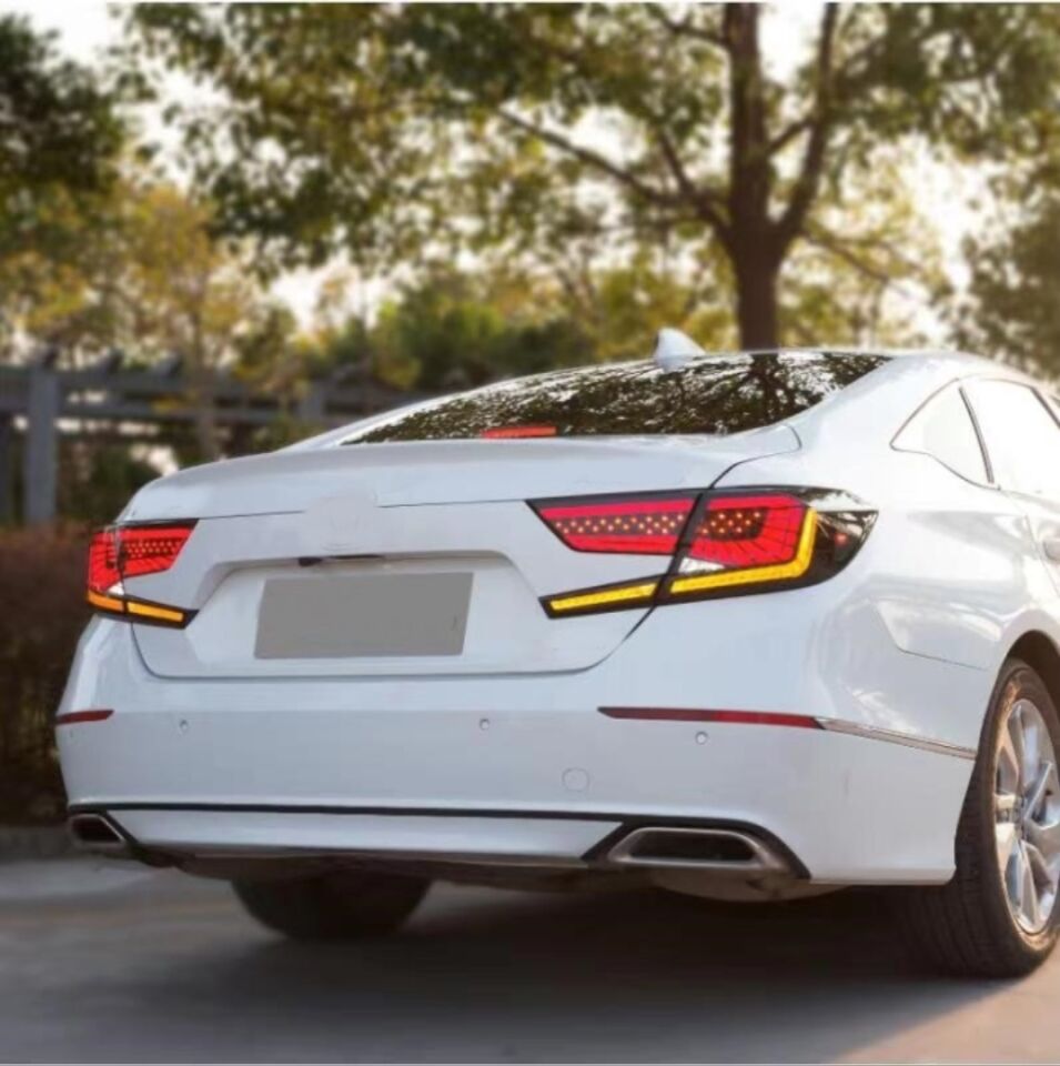 Honda Accord CV Omurga Dinamik Sinyalli Füme LED Stop Takımı
