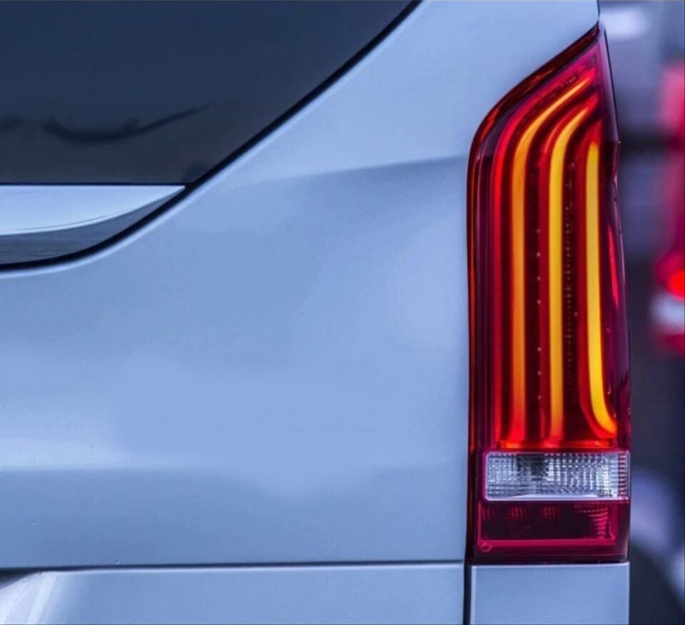 Mercedes-Benz Vito W447 V-Class Kayar Sinyalli LED Stop Seti Kırmızı