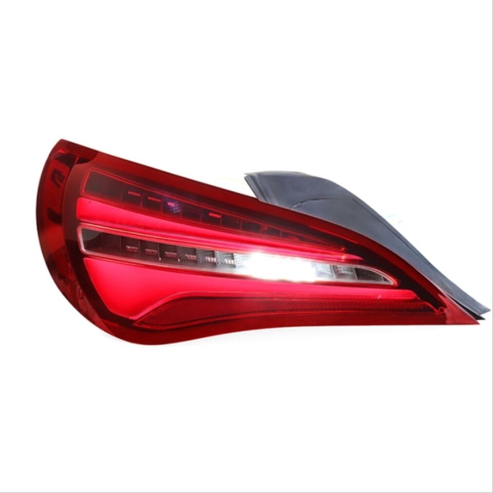 Mercedes-Benz CLA Serisi W117 Halojenden LED'e Dönüşüm Stop Seti Kırmızı