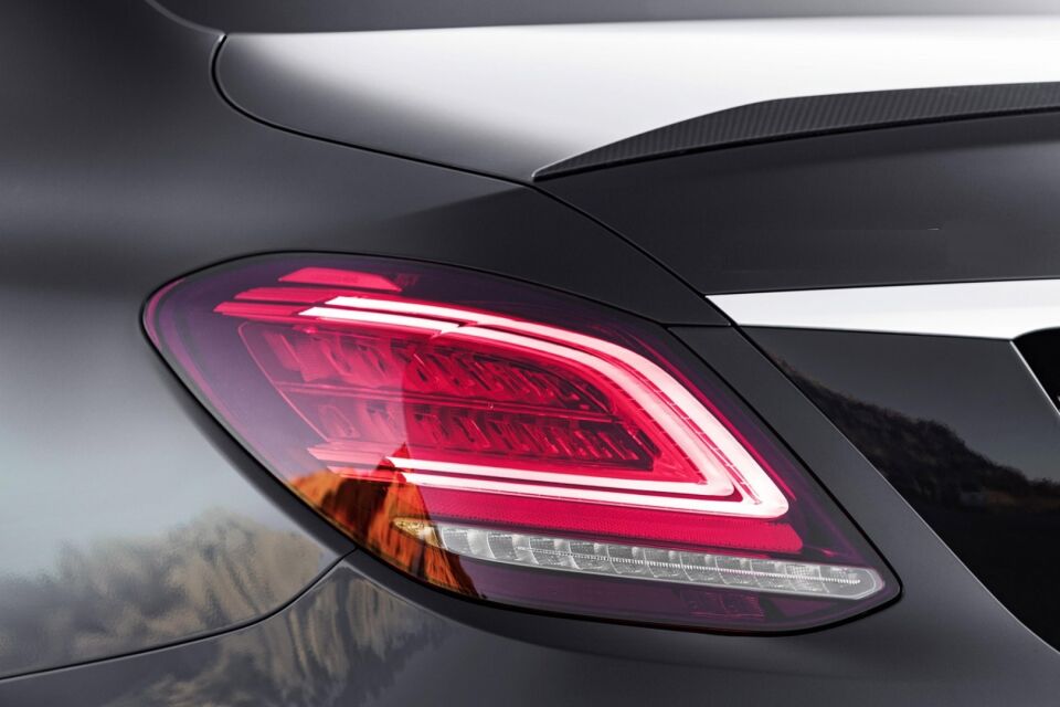 Mercedes-Benz C Serisi W205 Makyajsız Makyajlı LED Stop Seti Kırmızı