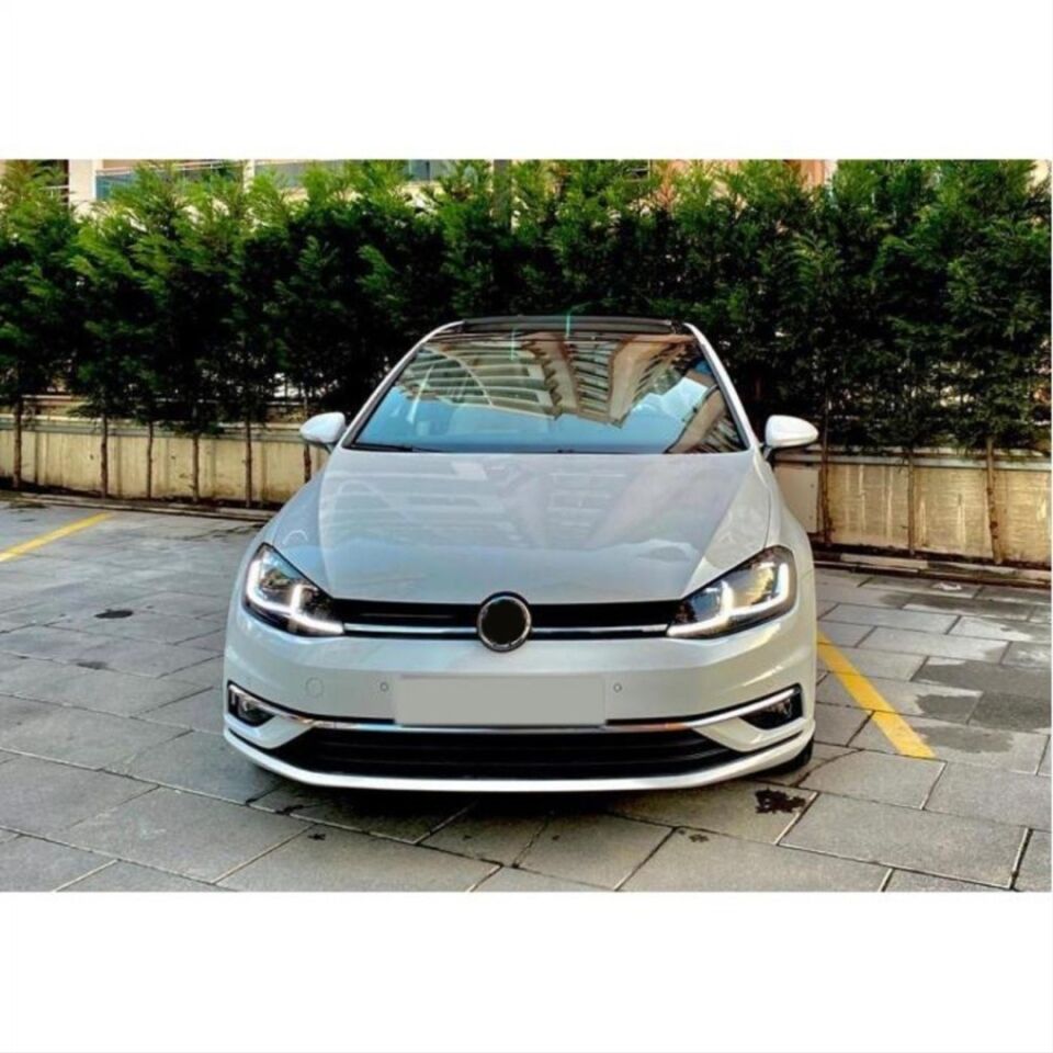 Volkswagen Golf 7.5 2017-2020 Halojen Uyumlu J-LED Kayar Sinyalli Far Seti (Gümüş Şeritli)