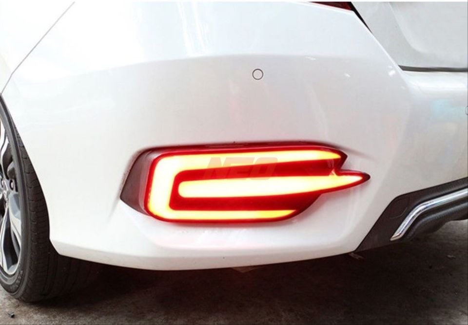 Honda Civic FC5 2016-2021 E Dizayn F1  LED'li Arka Reflektör Seti