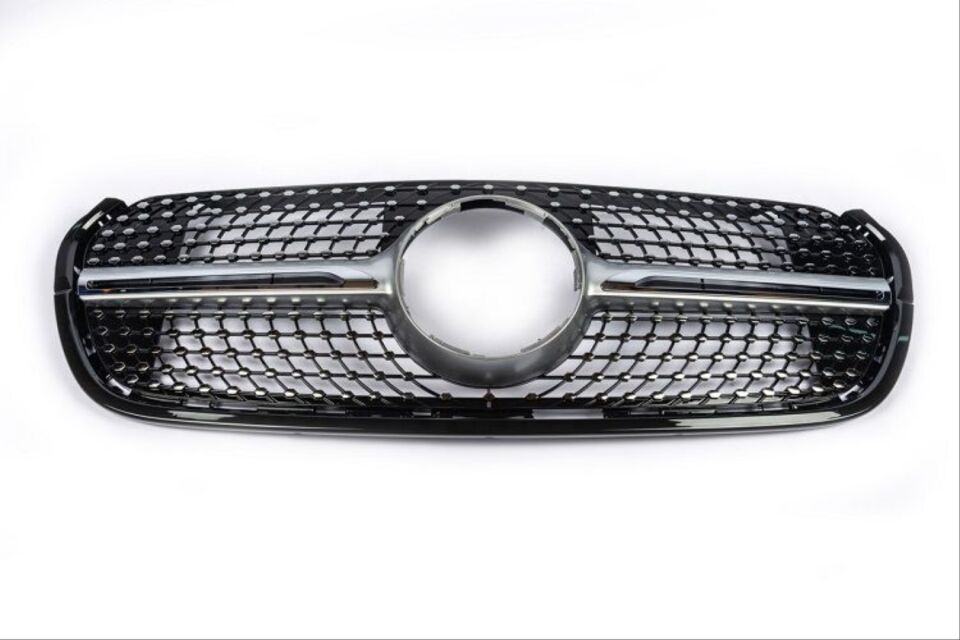 Mercedes X-Class W470 Diamond Ön Panjur Siyah Krom