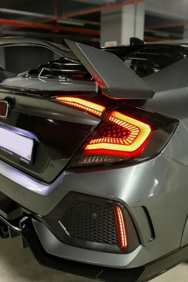 Honda Civic FC5 2016-2021 Omurga Kayar Sinyalli LED Stop Seti (Füme)