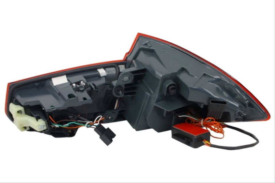 BMW 3 Serisi F30/F35 LCI LED Stop - Kırmızı (2012-2015)