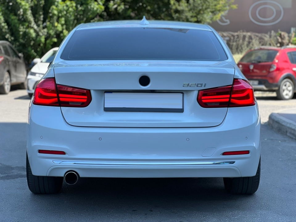 BMW 3 Serisi F30/F35 LCI LED Stop - Kırmızı (2012-2015)