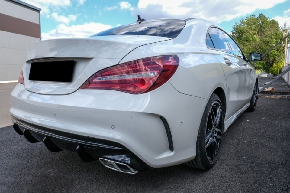 Mercedes-Benz CLA Serisi W117 Makyajlı CLA45 Difüzör ve Krom Egzoz Ucu Seti