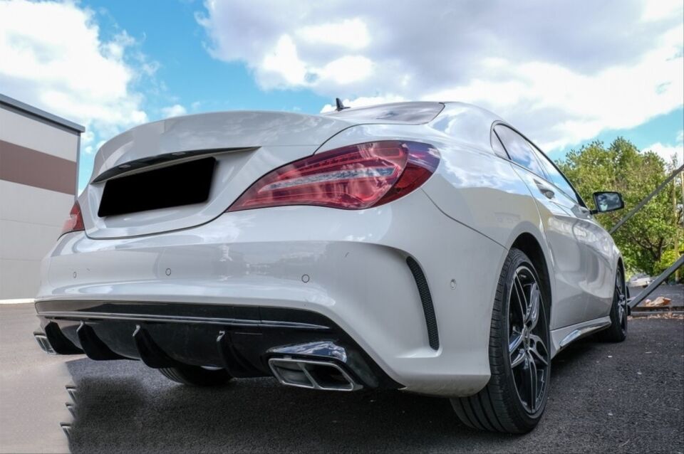 Mercedes-Benz CLA Serisi W117 Makyajlı CLA45 Difüzör ve Krom Egzoz Ucu Seti