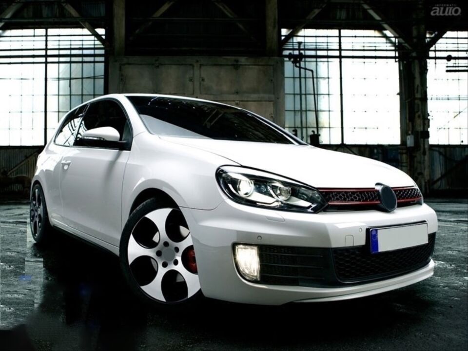 Volkswagen Golf 6 2008-2013 GTI Ön Tampon ve Panjur Seti