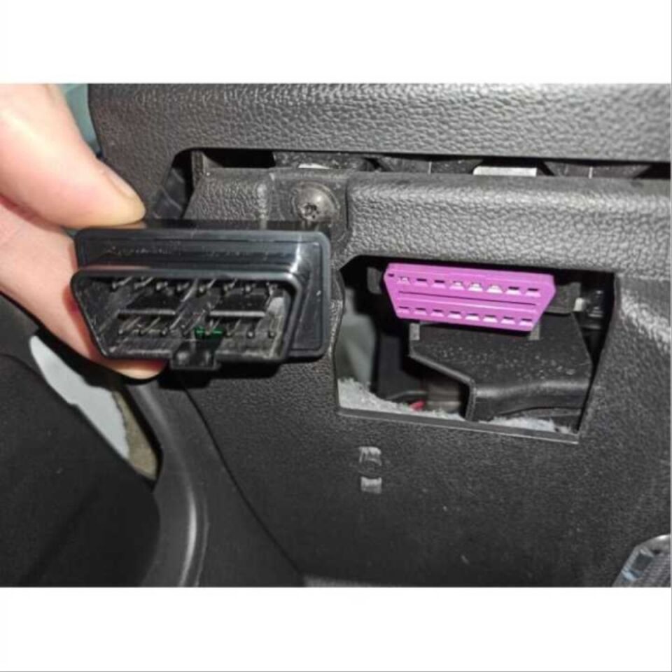 Volkswagen Golf 7/7.5 2013-2020 OBD2 Otomatik Cam ve Sunroof Kapatma Modülü