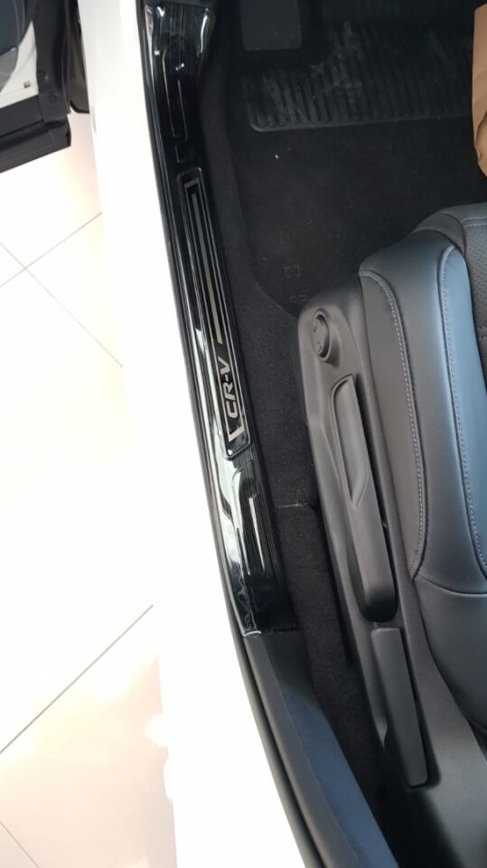 Honda CR-V 2017-2022 Kapı Eşik Koruması Titanyum Siyah