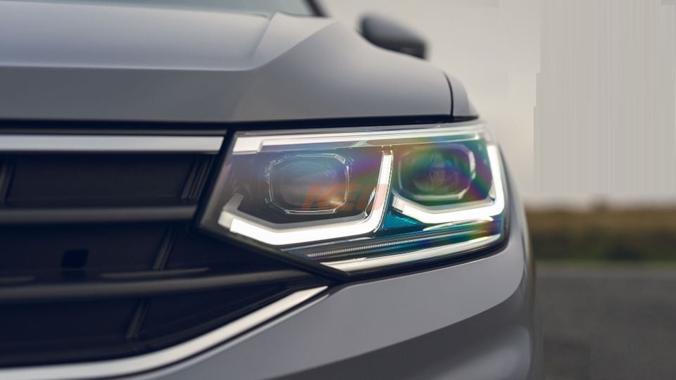 Volkswagen Tiguan 2021+ Makyajlı Kasa Halojen Uyumlu IQ Stil Full LED Far Seti
