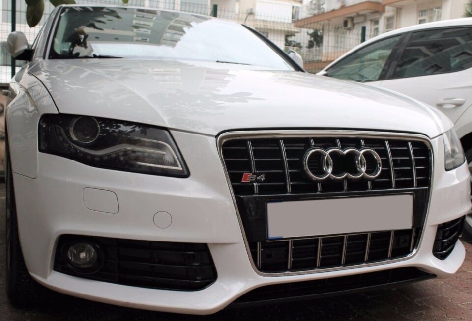 Audi A4 B8 2008-2012 Makyajsız Kasa S4 Piano Black Ön Panjur