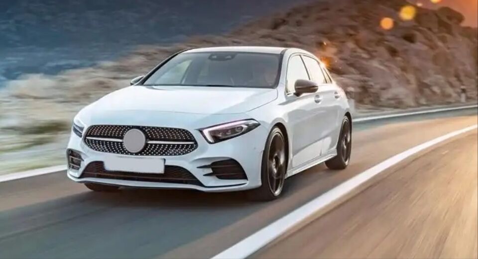 Mercedes A Serisi W177 Hatchback (18+) için AMG-Line Body Kit Seti