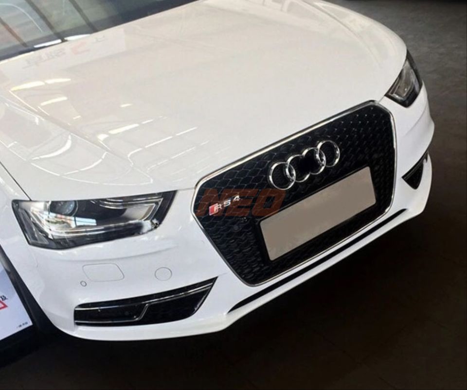 Audi A4 B8.5 (12-15) RS4 Petek Ön Panjur Gümüş Çerçeve