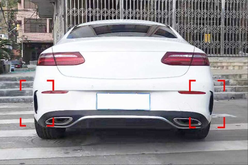 Mercedes-Benz E Serisi Coupé C238 Arka Tampon Yan Bıçakları 2 Parça Piano Black