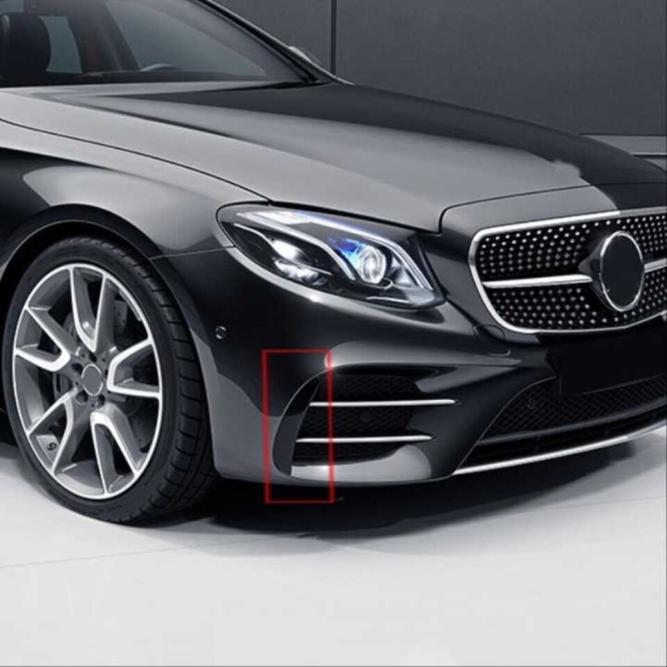 Mercedes-Benz E Serisi W213 / C238 E43 Ön Tampon Lip Trim Seti Krom