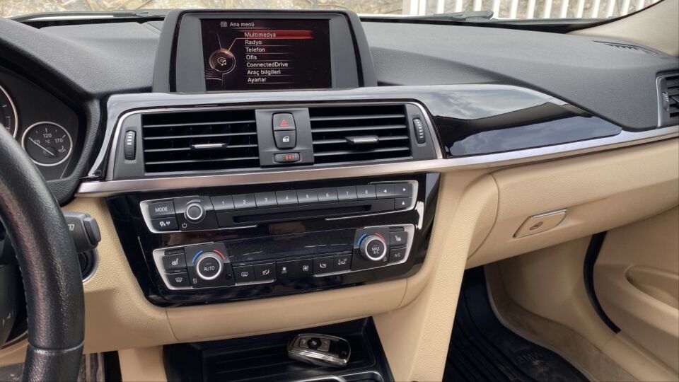 BMW 3 Serisi F30 Klima Panel Kaplama - Piano Black