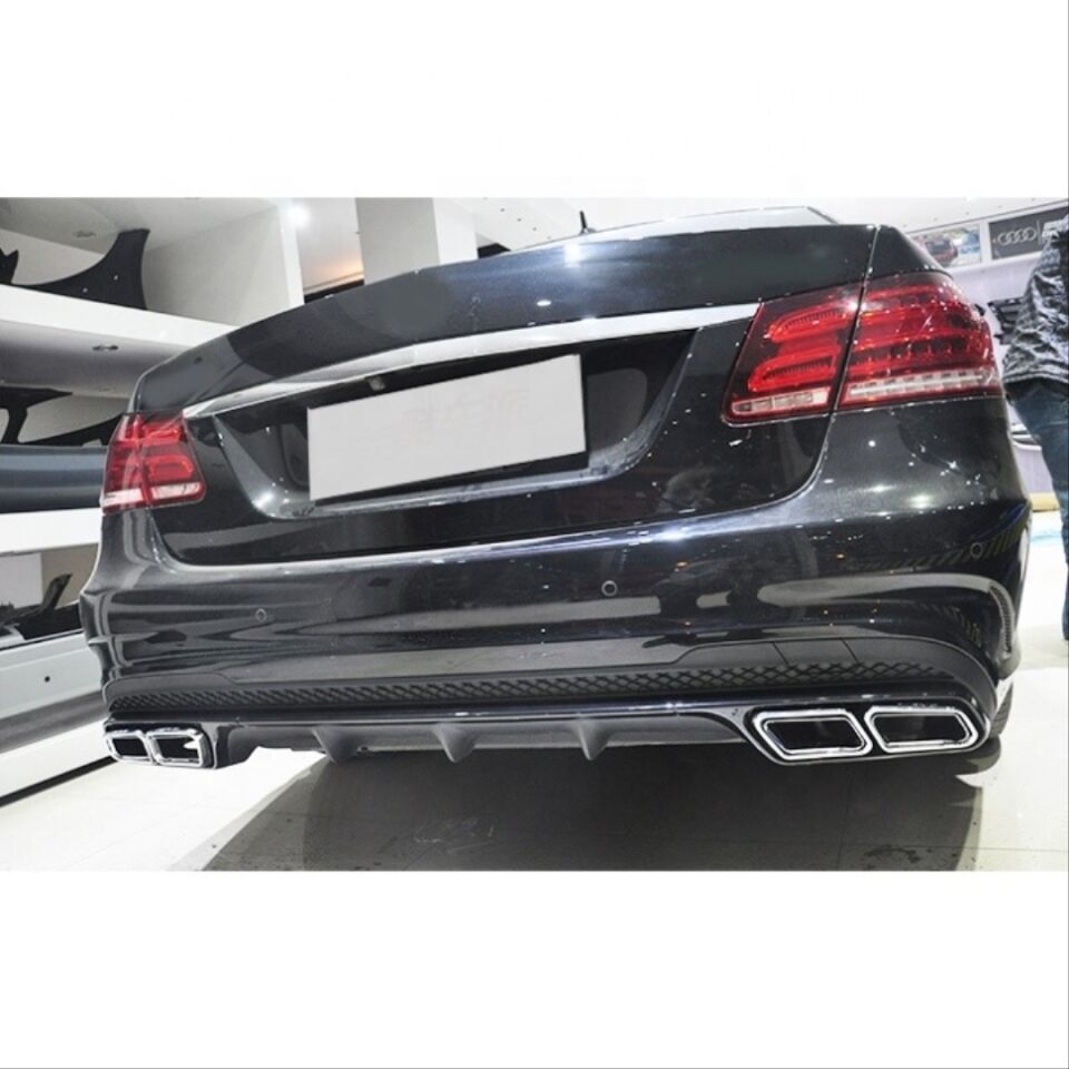 Mercedes-Benz E Serisi W212 Makyajlı AMG Line E63 Difüzör ve Egzoz Ucu Seti Gümüş