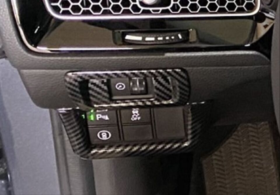 Honda Civic FE1/FL İç Kontrol Panelleri Kaplama Seti Karbon