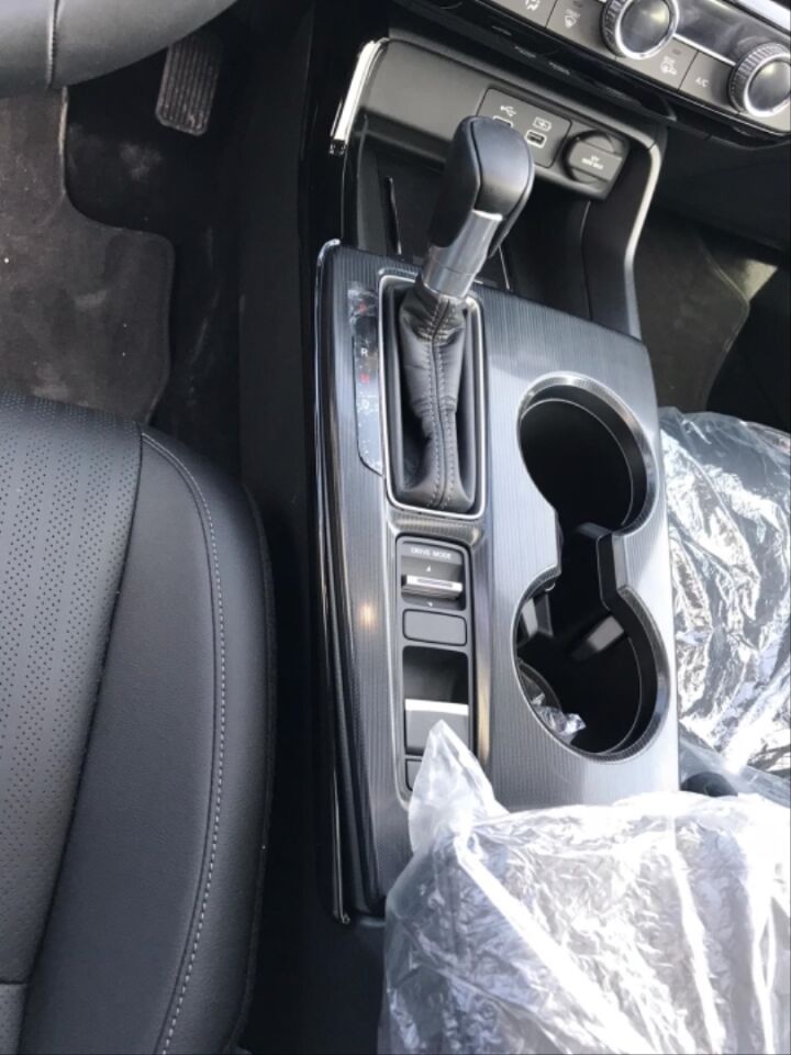 Honda Civic FE1/FL Vites Konsolu Yan Kaplama Seti 2 Parça Piano Black