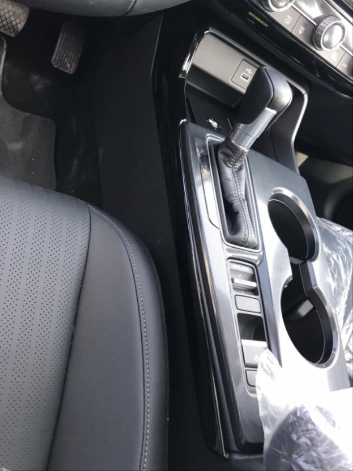 Honda Civic FE1/FL Vites Konsolu Yan Kaplama Seti 2 Parça Piano Black