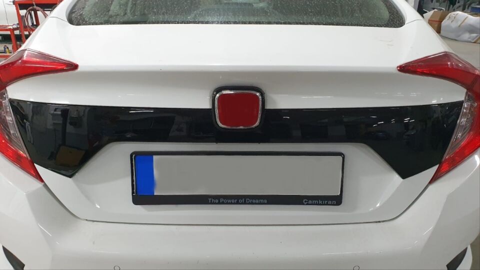 Honda Civic FC5 2016-2021 Piano Black Bagaj Üstü Çıta