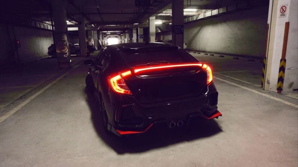 Honda Civic Hatchback FK7 2017-2021 Type R Kayar Sinyalli LED'li Tavan Spoyleri