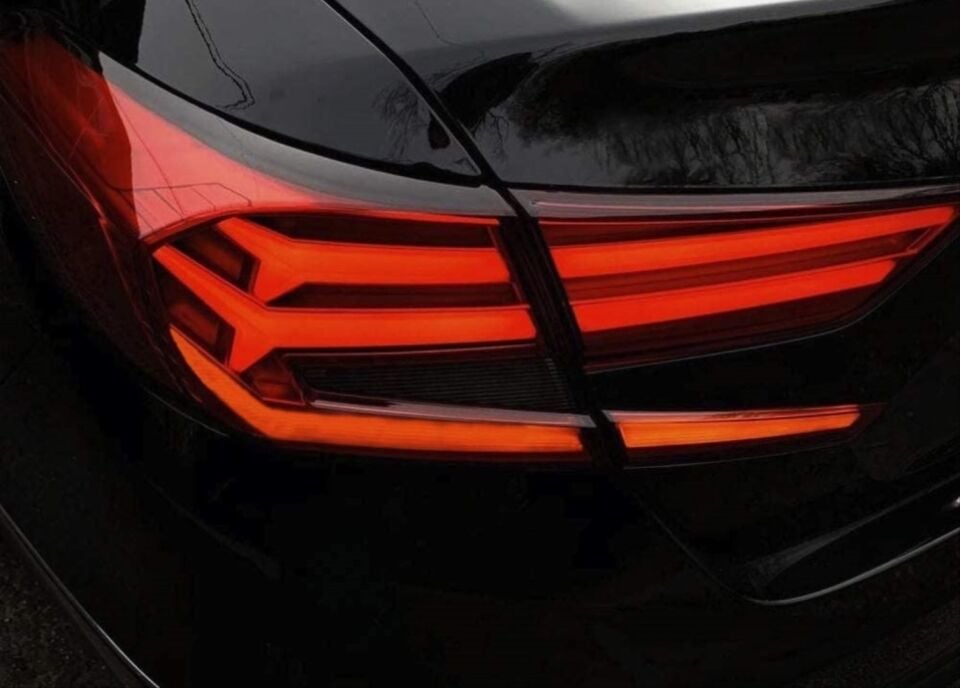 Honda Accord (18-22) V1 Animasyonlu Kayar Sinyalli LED Stop Seti Kırmızı