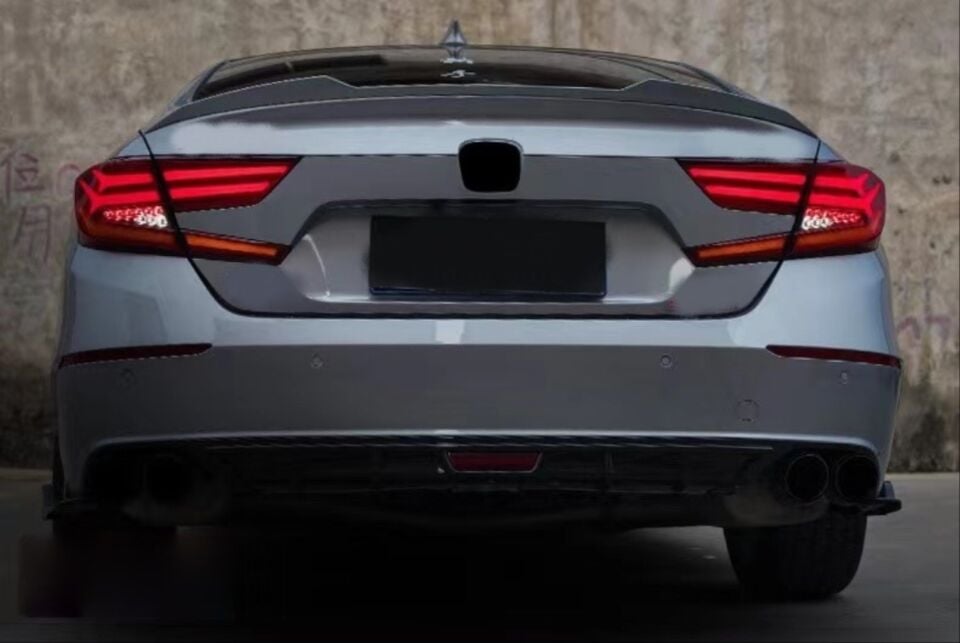 Honda Accord (18-22) V1 Animasyonlu Kayar Sinyalli LED Stop Seti Kırmızı