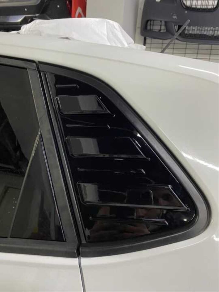 VW Polo AW 2018+ Kelebek Cam Üstü Kaplama Piano Black