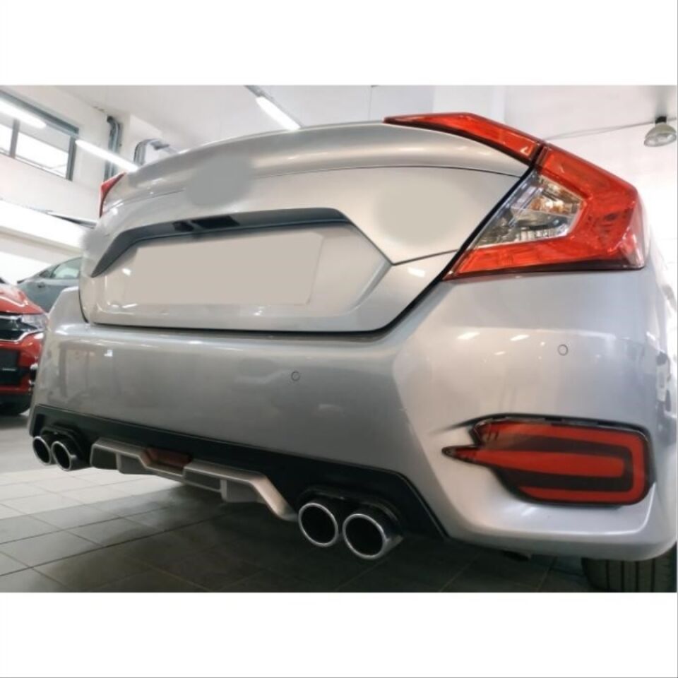 Honda Civic FC5 2016-2021 Dört Çıkışlı Arka Difüzör ve Egzoz Ucu Seti (Gümüş)