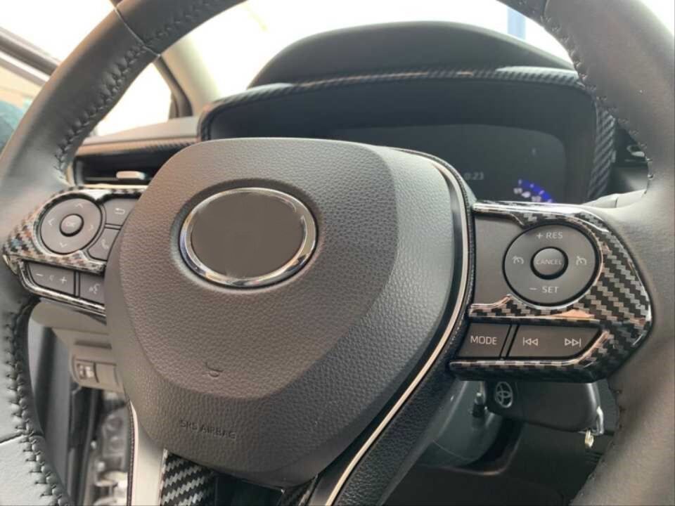 Toyota Corolla 2019+ Karbon Fiber Desenli Direksiyon Kaplama Seti